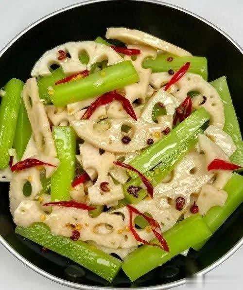 8道家常菜做法(8道家常美味食谱，新手也能轻松搞定)