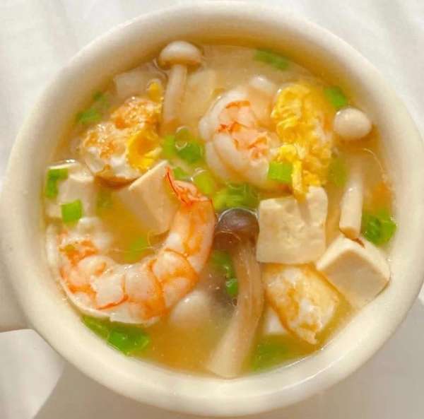 护肝食谱大全一日三餐(8道护肝家常食谱，轻松守护肝脏健康)