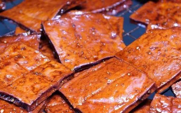 松桃大坪水冲村(松桃水冲村：传承百年豆腐干俏销年货季)