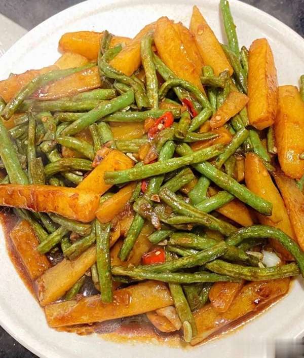 菜谱8道简单易做的美食(8道家常美味菜谱合集：简单易做，鲜香下饭)