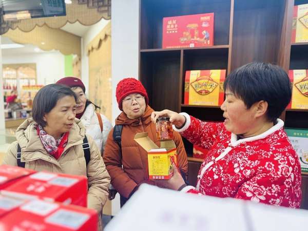 进谷城堰河打全国年货！中国第二家“共富超市”开门迎客