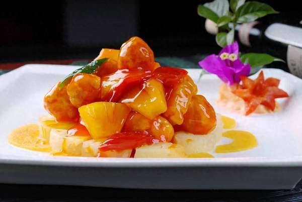 炒菜的小窍门有哪些(炒菜前的一个小举动，能让“老柴嚼不动”的肉秒变嫩)