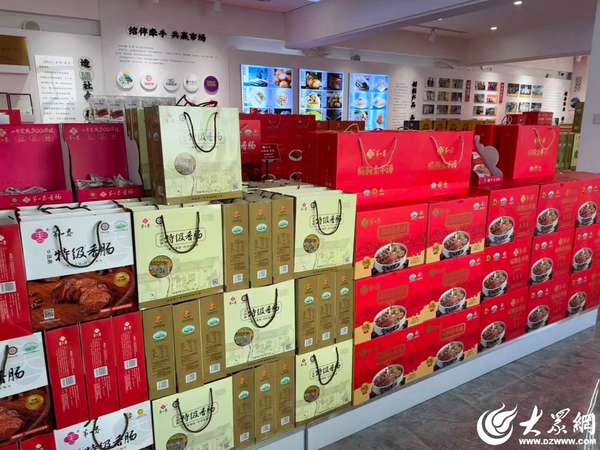 新春走基层丨潍坊临朐：年货产销两旺“舌尖上的年味”飘香