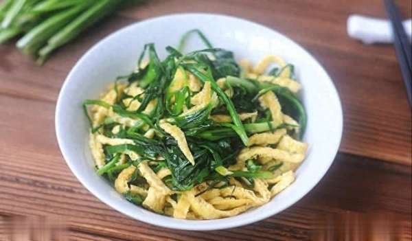 孩子长高三个黄金期家长不要错过(娃长高黄金期别错过！8道家常菜补蛋白强营养助猛长个)