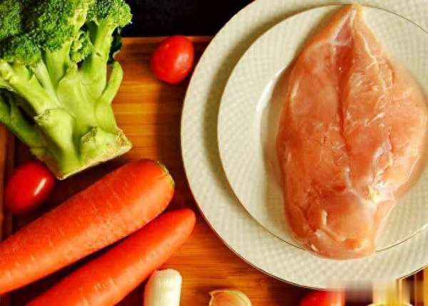 在家宴客60道菜(家中宴客别犯愁！10道风味肉菜保姆级食谱，嘎嘎味浓)