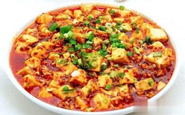 一碗家常麻婆豆腐，藏着烟火人间的治愈滋味