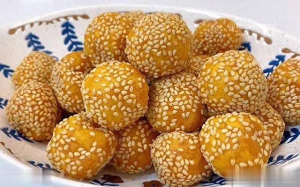 中老年怎样吃才健康(中老年人这样吃最健康，8道家常菜食谱分享)