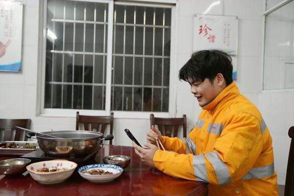 交通技师学院成人礼(调车员的“成人礼”)