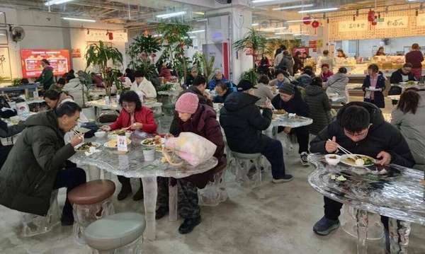 北京东城养老服务中心(北京东城养老助餐点增至168个，2025年服务78万余人次)