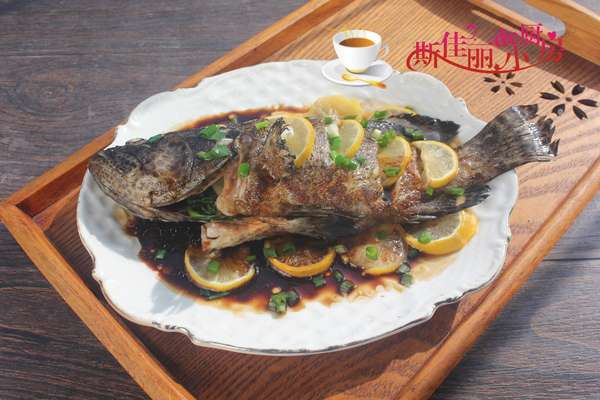 春天适合吃什么蒸菜(春天吃炒菜不如蒸菜！常给孩子吃这菜，助力个头蹭蹭涨头脑更聪明)