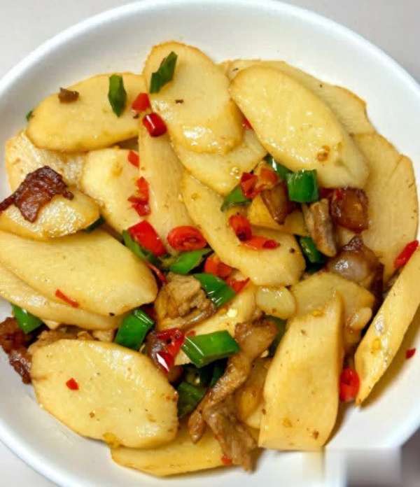 告别只靠吃肉取暖！解锁4种平价蔬菜“暖冬力”，全家爱吃