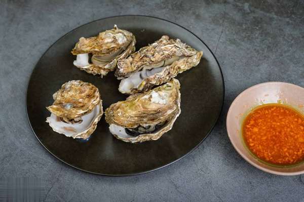 别只盯着菜篮子(别只盯着海鲜！菜市场这8种高锌食物便宜又常见)