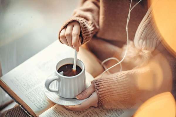 为什么一喝咖啡就呼吸困难(为啥一喝咖啡就憋不住尿？这难道是肾虚的症状？别慌，真相来了)