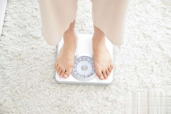 饿两顿定律减肥法(独一份的饿两顿定律，解锁极速掉秤密码)