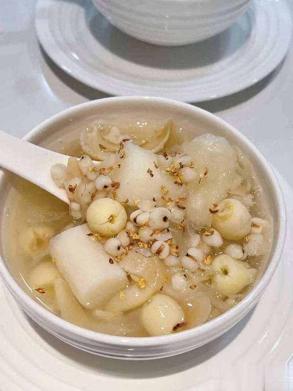 心脏不好的人常吃的三样东西(心脏不好的人冬天多吃这3样，清血管助睡眠越吃越舒坦)