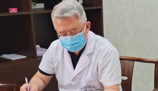 高血脂不能吃猪蹄吗(高血脂不能吃猪蹄？明日立冬，这4种食物要少碰)