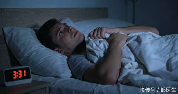 失眠与肝火旺盛的关系(失眠与肝火旺有关吗？了解这些常见症状，及时调整生活方式)