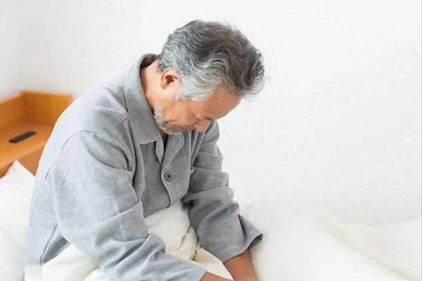 肝脏最爱5种食物，中老年人常吃养肝下火，健康过冬