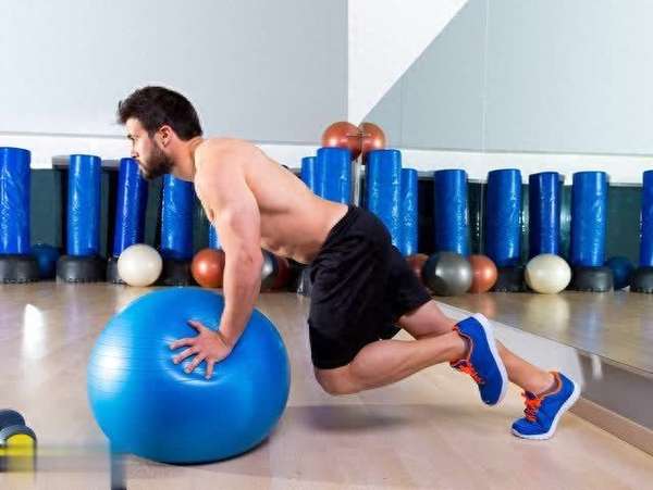 核心力量训练全套动作(核心力量训练全解析：5级进阶计划带你重塑身体稳定与力量)