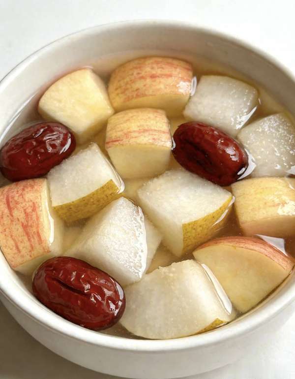 入冬生津水做法(入冬口干舌燥？6款生津水煮起来，清甜润燥全家爱喝)