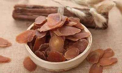 高丽参粉功效与作用(高丽参粉功效多，告别晨起累、换季敏、气色暗，3个用法省心)