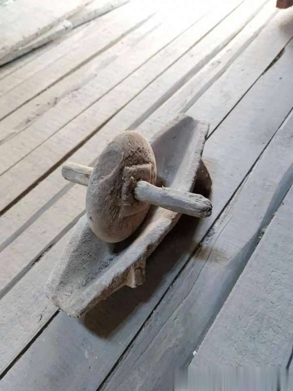 土得掉渣的老歌(土得掉渣老物件，认识3个是高手！第7个用途让人好奇)