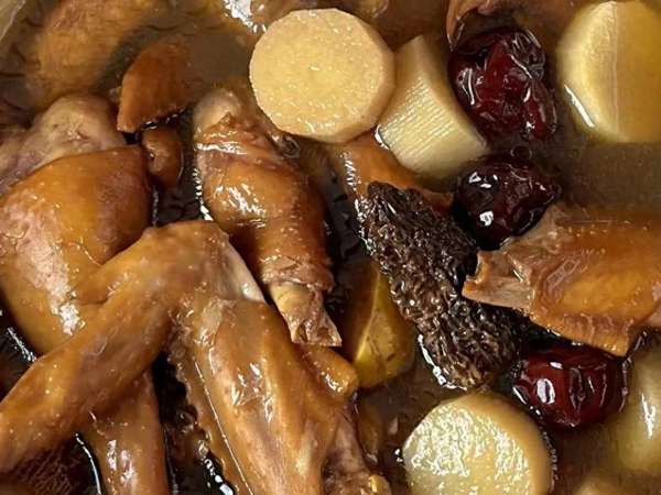 补肾十大补汤(建议常喝八道补肾汤，补虚调阳气！)