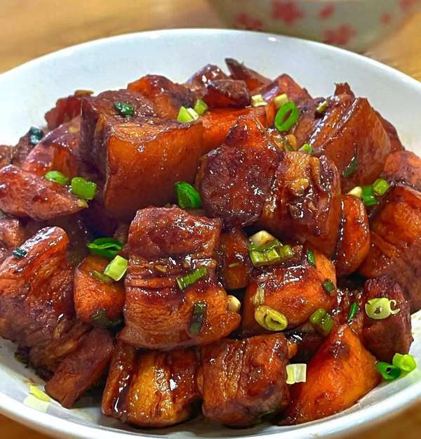 红薯比芋头甜的原因(红薯比芋头养人、比莲藕润肺，中老年每周吃3次降压养心)