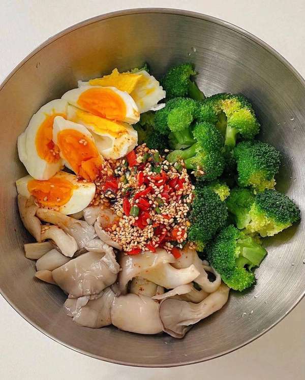 减肥不碰碳水碳水指的是什么(减肥怕碳水？选对“干净碳水”能帮你加速掉秤)