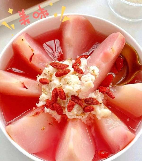 脸上斑点消除最有效方法(脸上斑点消失秘诀！喝这5样汤水，省钱省心喝出少女肌)