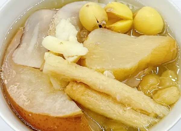 沙参玉竹润燥汤配方(沙参玉竹润燥汤：养生佳品的多重功效)