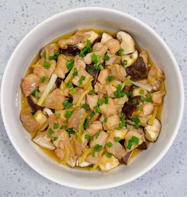 减肥如何调整饮食结构(减肥饮食结构调整：选对食物比盲目节食更重要)