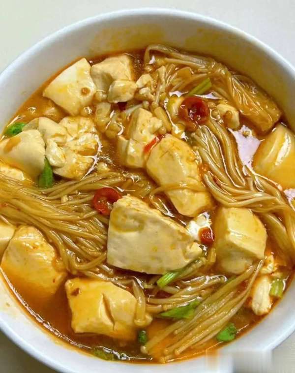 补脑最好的三道菜(这3种“补脑菜”营养超鸡蛋，老人孩子多吃头脑灵活记性好)