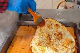 公安县：一口小锅盔，撬动大产业