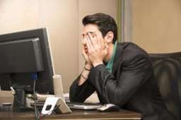 脑血栓患者不能吃花生？医生：不想脑梗死，远离4种坚果！