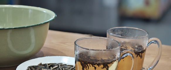 喝茶VS喝咖啡，谁才是“护心王者”？4大隐藏好处，喝对才养生！